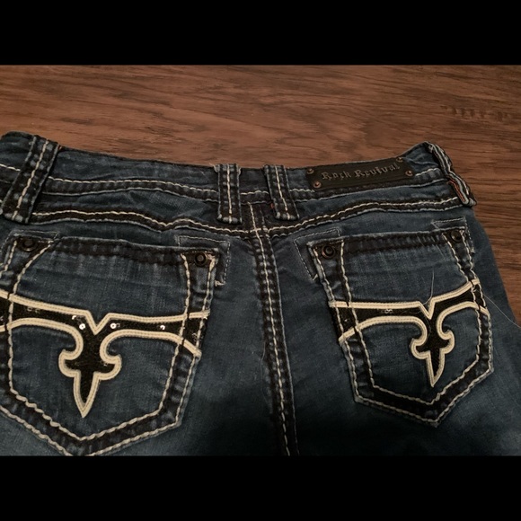 Rock Revival Jeans - Picture 3 of 3